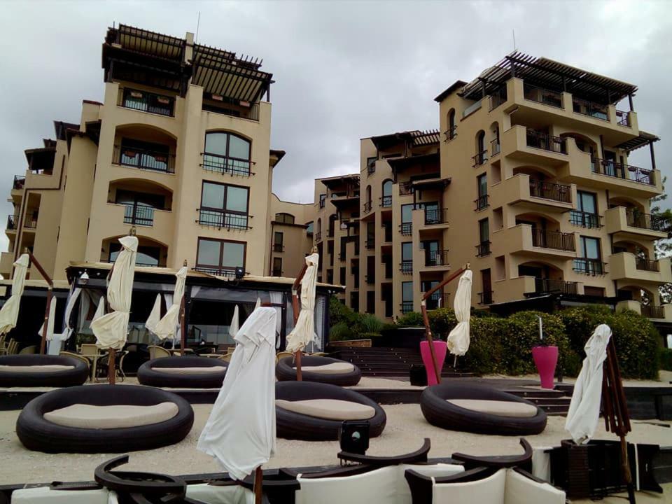 Boutique Studio At Oasis Vip Club Apartment Pantai Sunny Bagian luar foto