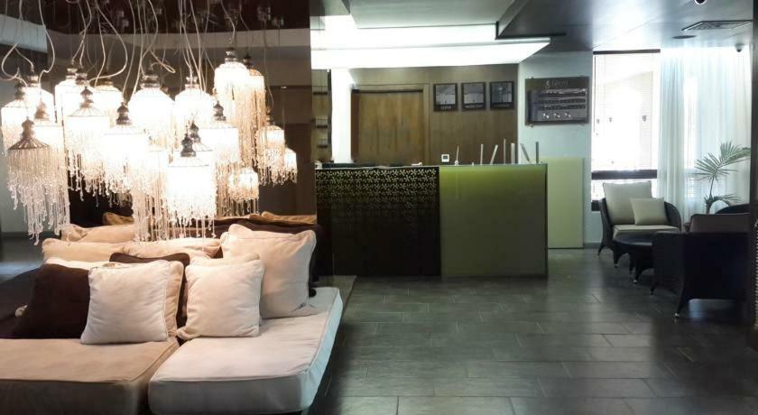 Boutique Studio At Oasis Vip Club Apartment Pantai Sunny Bagian luar foto